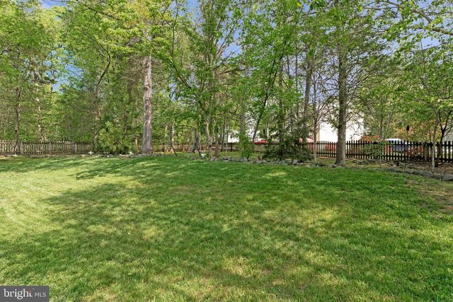 9361 WEATHERSFIELD DR, Bristow, VA 20136