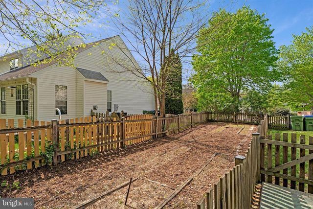9361 WEATHERSFIELD DR, Bristow, VA 20136