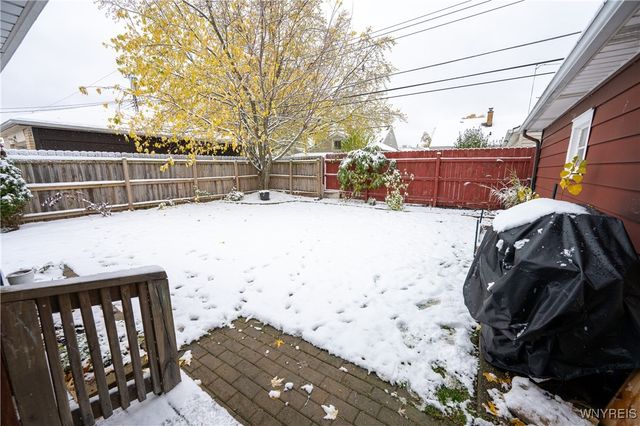 126 Lamson Road, Tonawanda, NY 14223