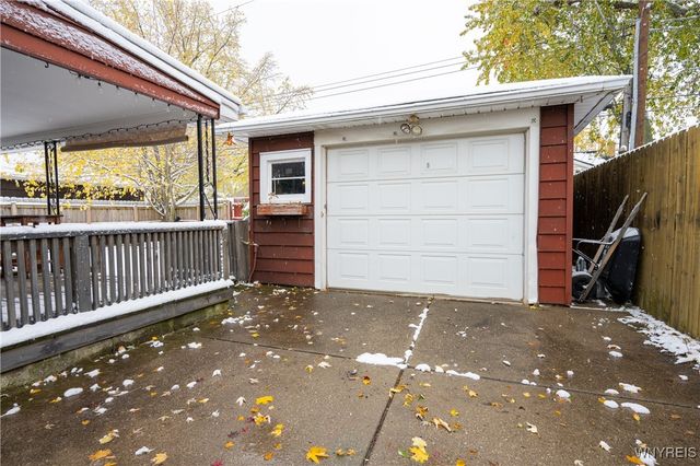 126 Lamson Road, Tonawanda, NY 14223