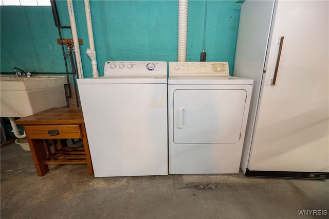 126 Lamson Road, Tonawanda, NY 14223