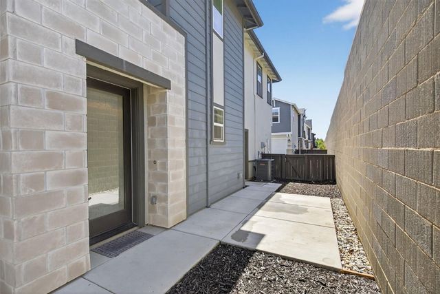 3080 Windwalker Walk, Sacramento, CA 95833