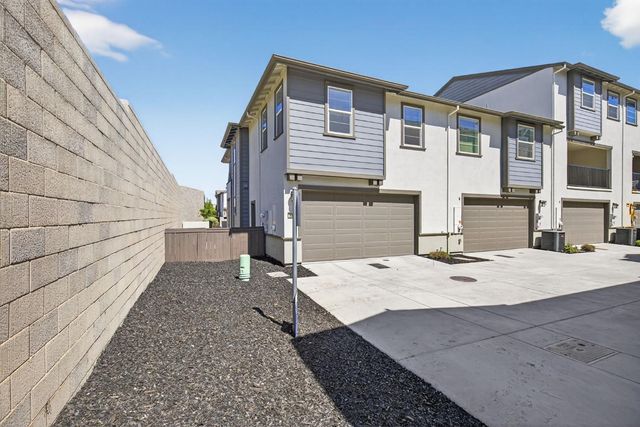 3080 Windwalker Walk, Sacramento, CA 95833