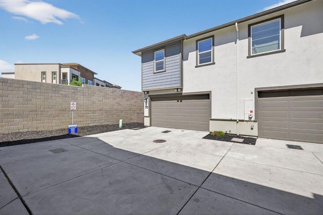 3080 Windwalker Walk, Sacramento, CA 95833