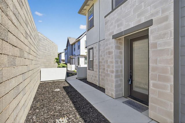 3080 Windwalker Walk, Sacramento, CA 95833