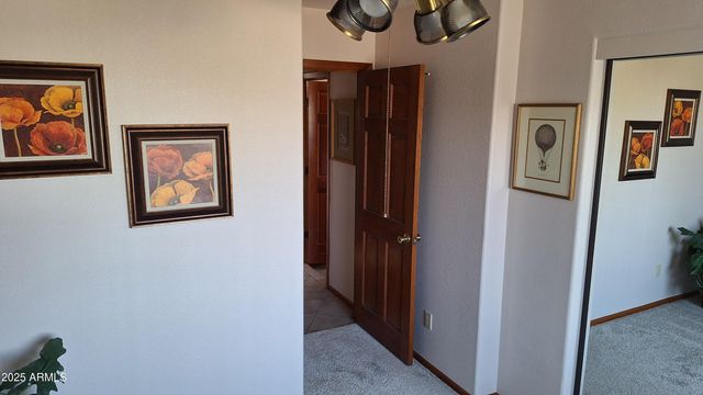 49636 N 15th Avenue, New River, AZ 85087