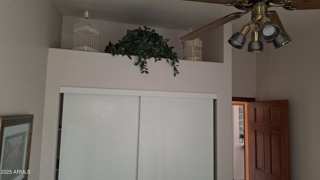 49636 N 15th Avenue, New River, AZ 85087