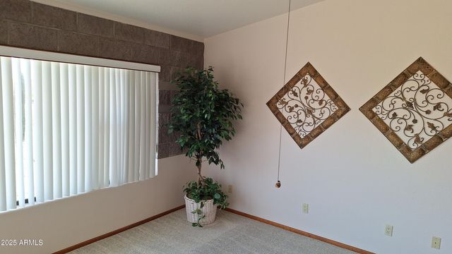 49636 N 15th Avenue, New River, AZ 85087