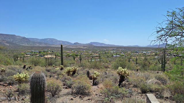 49636 N 15th Avenue, New River, AZ 85087