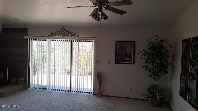 49636 N 15th Avenue, New River, AZ 85087