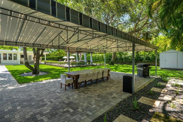 6450 SW 128th St, Pinecrest, FL 33156