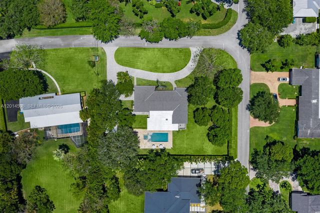 6450 SW 128th St, Pinecrest, FL 33156
