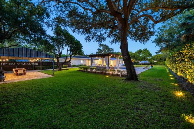 6450 SW 128th St, Pinecrest, FL 33156