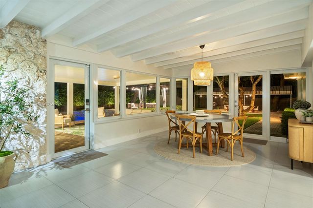 6450 SW 128th St, Pinecrest, FL 33156