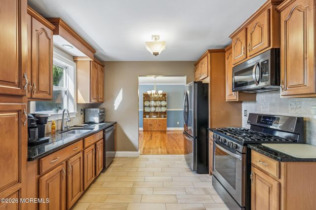 69 Gladiola Drive, Howell, NJ 07731