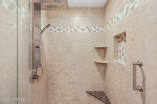 69 Gladiola Drive, Howell, NJ 07731