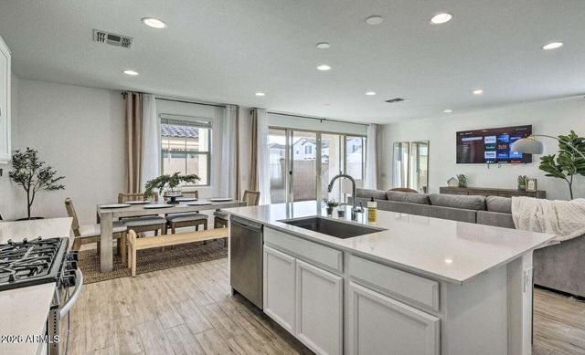 9908 E Texas Avenue, Mesa, AZ 85212