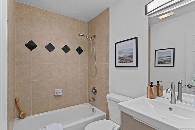 4025 Florida 14, San Diego, CA 92104
