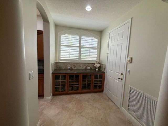 3008 Hamblin Way, Wellington, FL 33414