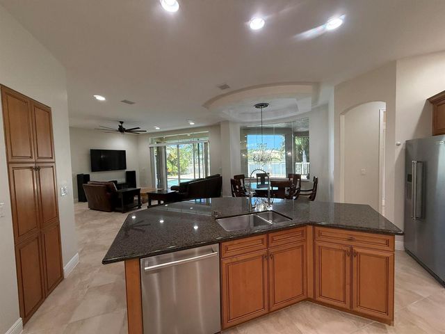 3008 Hamblin Way, Wellington, FL 33414