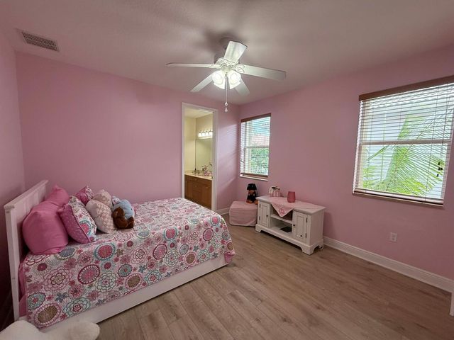3008 Hamblin Way, Wellington, FL 33414