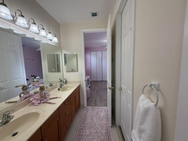 3008 Hamblin Way, Wellington, FL 33414