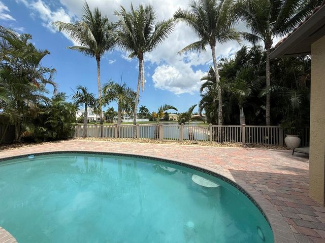 3008 Hamblin Way, Wellington, FL 33414