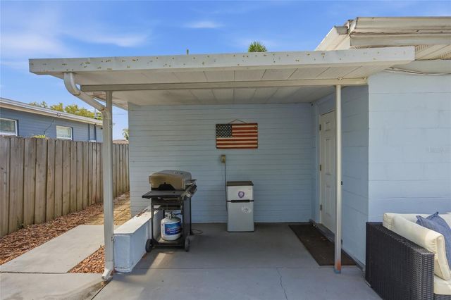 2901 E PINE STREET, Orlando, FL 32803