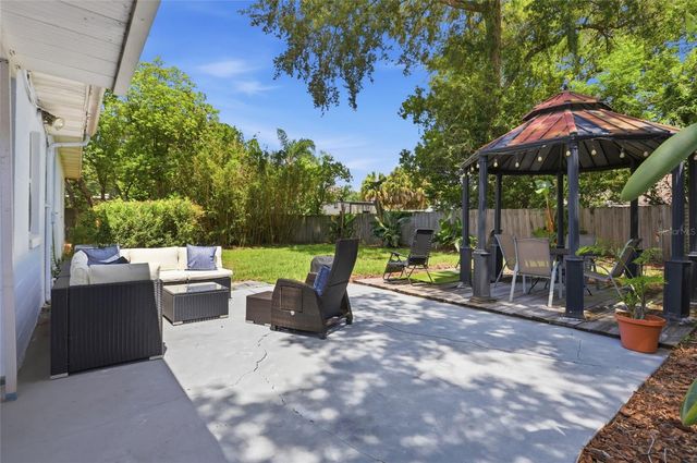 2901 E PINE STREET, Orlando, FL 32803