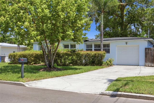2901 E PINE STREET, Orlando, FL 32803