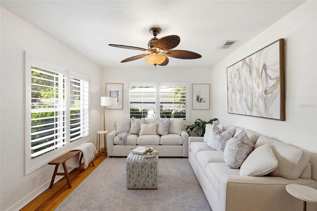 2901 E PINE STREET, Orlando, FL 32803