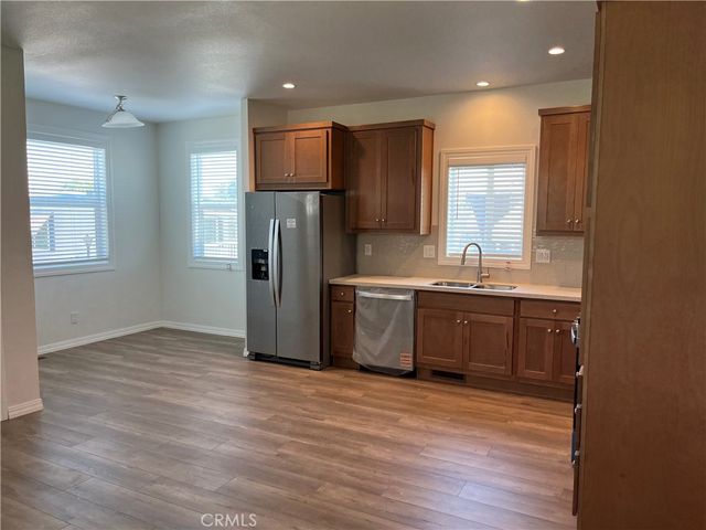 301 E Foothill Boulevard 59, Pomona, CA 91767