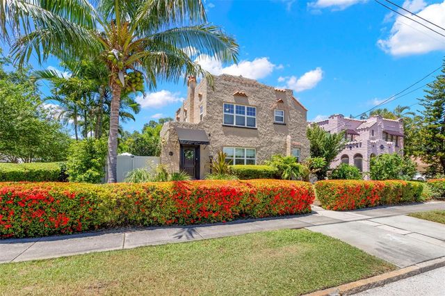 1125 11TH AVENUE NE, St Petersburg, FL 33705