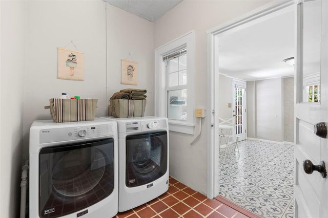 1125 11TH AVENUE NE, St Petersburg, FL 33705