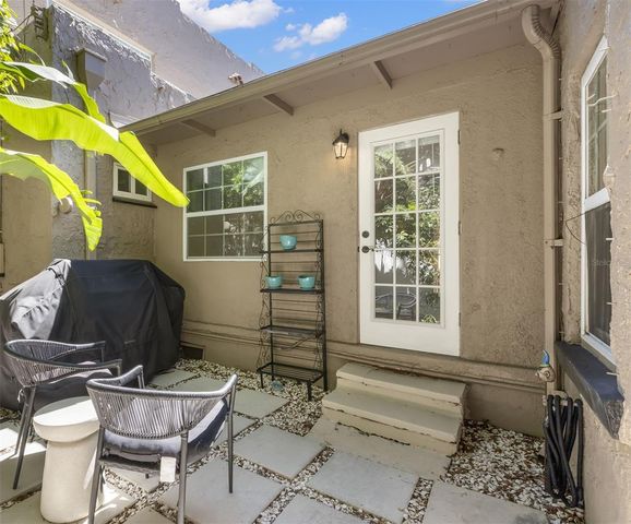 1125 11TH AVENUE NE, St Petersburg, FL 33705