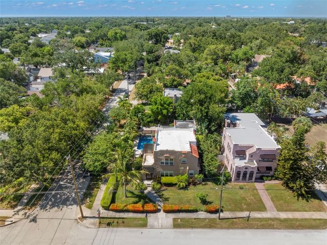 1125 11TH AVENUE NE, St Petersburg, FL 33705