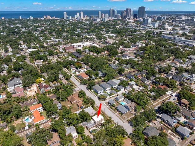 1125 11TH AVENUE NE, St Petersburg, FL 33705