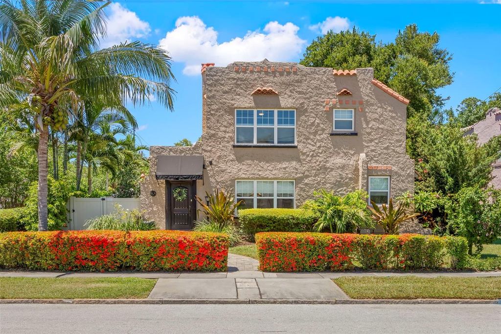 1125 11TH AVENUE NE, St Petersburg, FL 33705