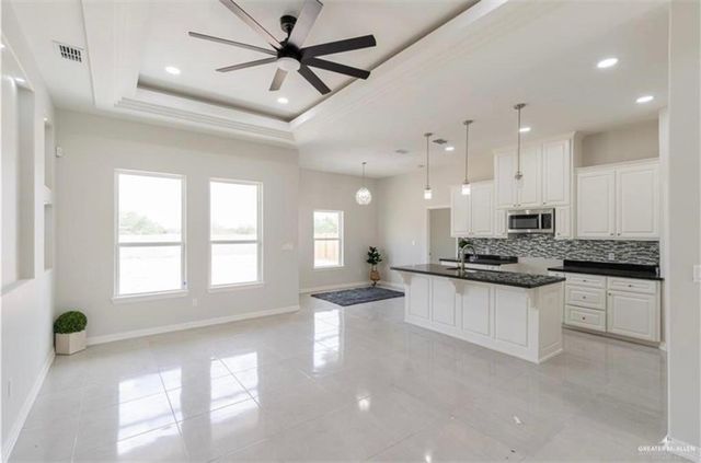 1516 E Emma Elizabeth Street, Weslaco, TX 78599