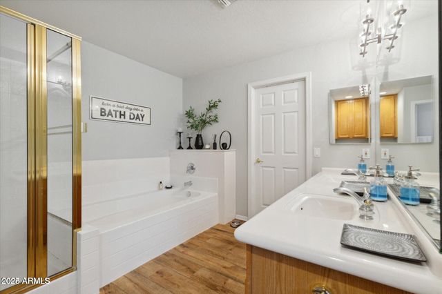 5210 N 16TH Drive, Phoenix, AZ 85015