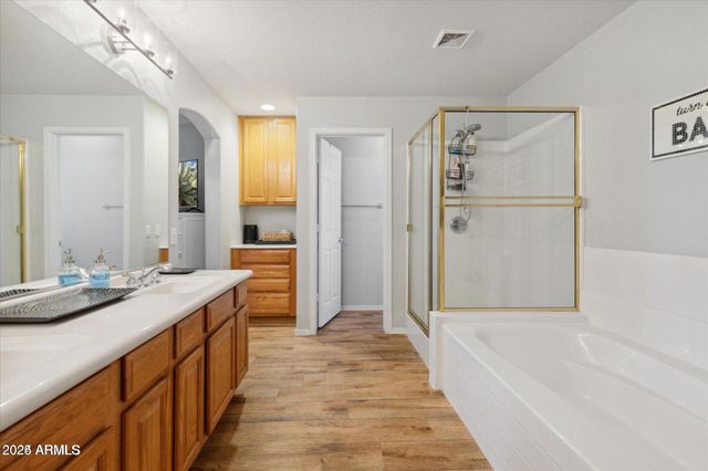 5210 N 16TH Drive, Phoenix, AZ 85015