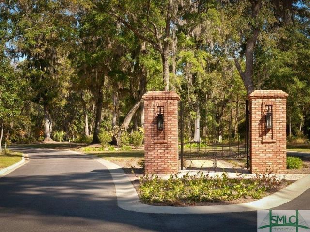 270 Monterey Loop, Richmond Hill, GA 31324