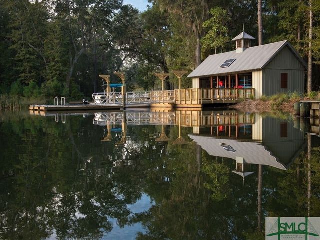 270 Monterey Loop, Richmond Hill, GA 31324