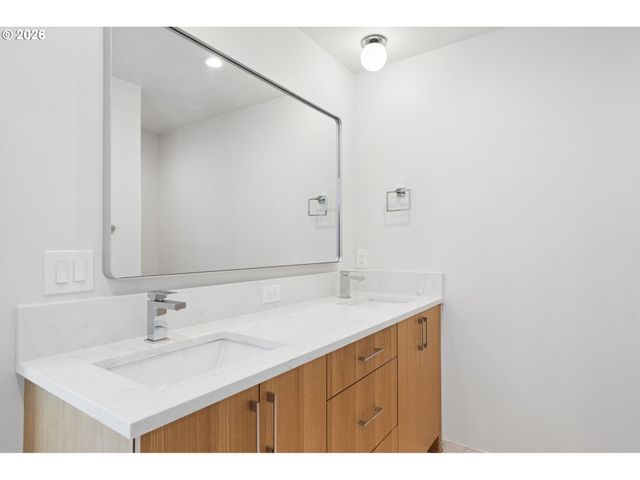 4625 N CAMPBELL Ave, Portland, OR 97217