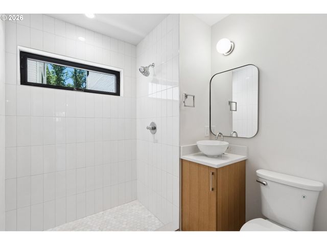 4625 N CAMPBELL Ave, Portland, OR 97217