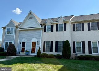 2814 KINGSTON DR, Reading, PA 19608