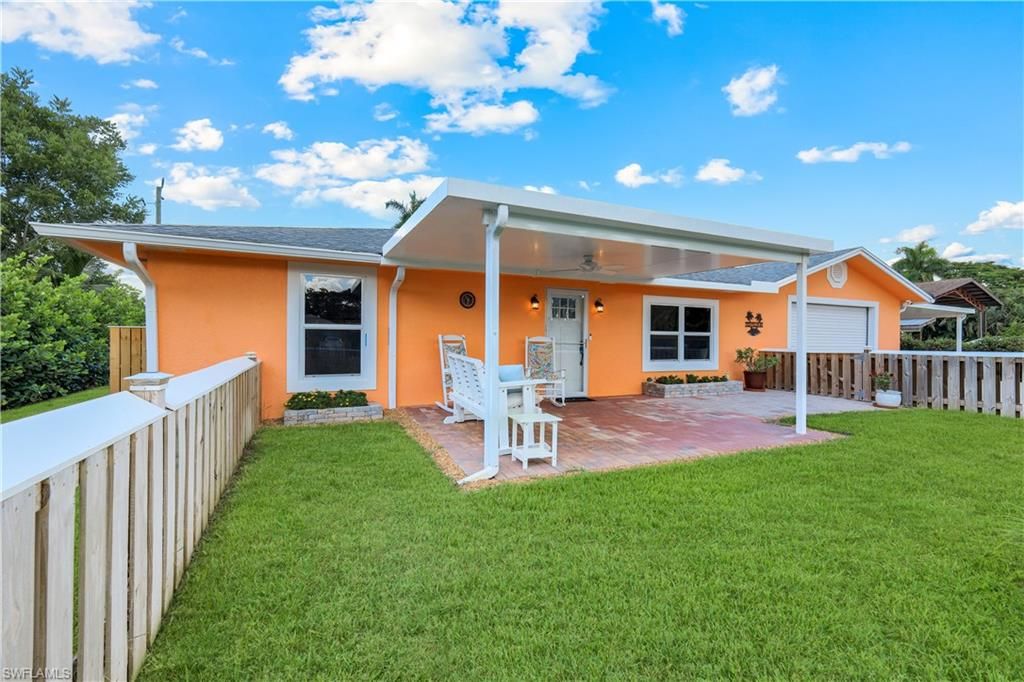 27624 Pullen AVE, BONITA SPRINGS, FL 34135 — photo 2