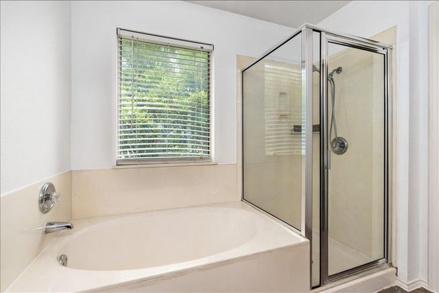 1704 Mcdowell BND, Leander, TX 78641