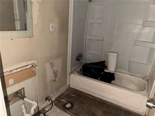 6127 Pinegrove Road, Riverdale, GA 30274