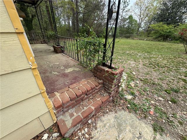 6127 Pinegrove Road, Riverdale, GA 30274